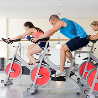 Como combinar exercícios aeróbicos e musculação para perder peso